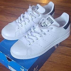 STAN SMITH ADIDAS sz 8.5